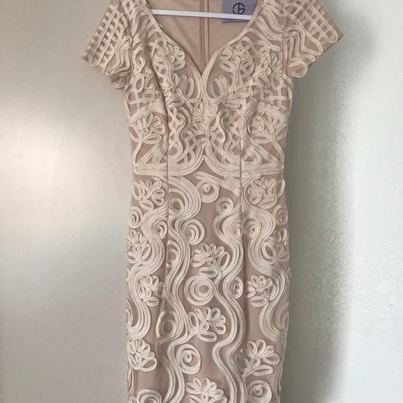 Dress - Picture 2 of 3